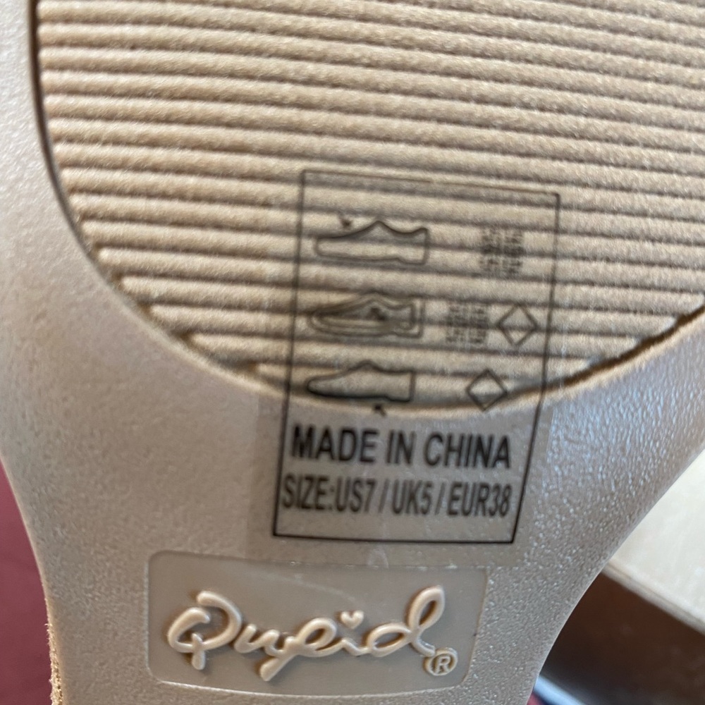 🌼Qupid Sandals🌼 - Picture 8 of 8